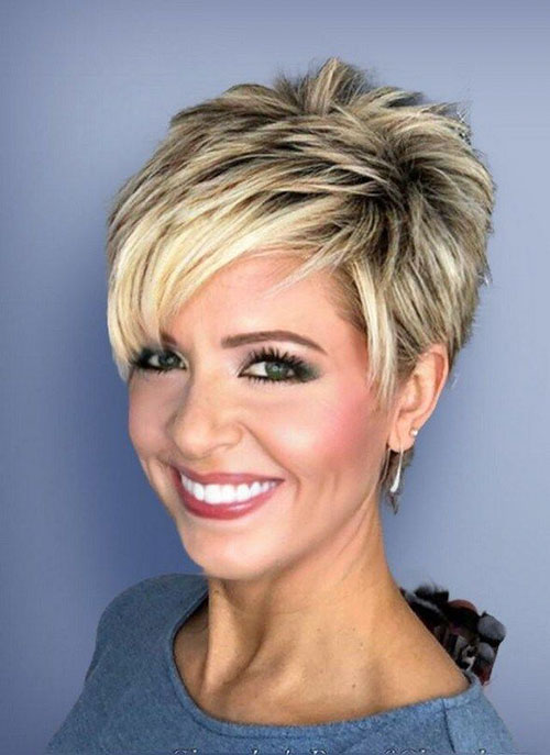 Haircuts For Women Over 40
